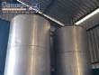 Tanque em inox isolado para 7.500 L com agitao